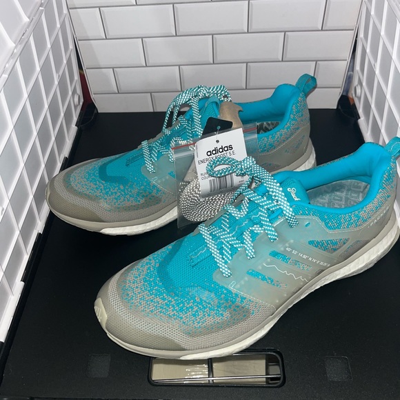 Adidas - Picture 4 of 5